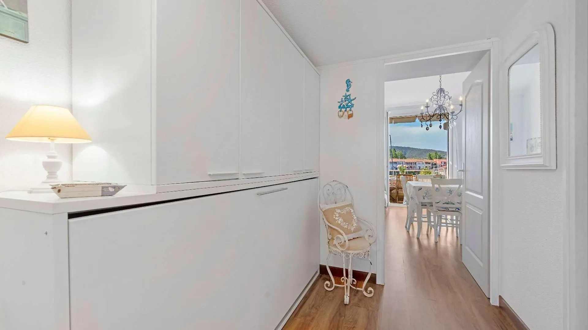 Casa Luna - Sur Les Canaux De Port-Grimaud 0*, Grimaud Frankrike